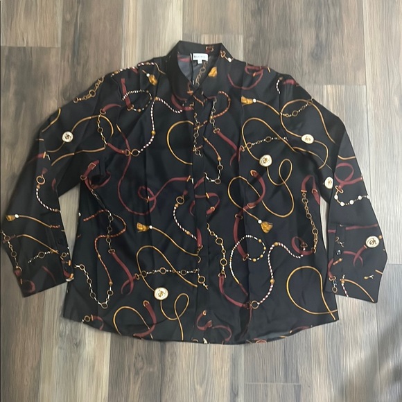 Lilysilk black gold chain top Louisville - Picture 4 of 8